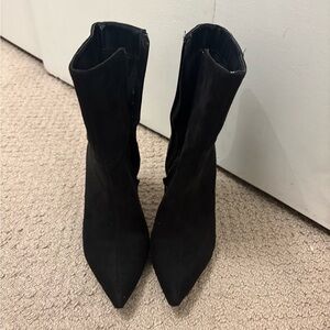 BAMBOO Elegant Black Pointed Heeled Boots
